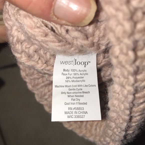 "POM HAT" (NEW)! - Picture 5 of 7